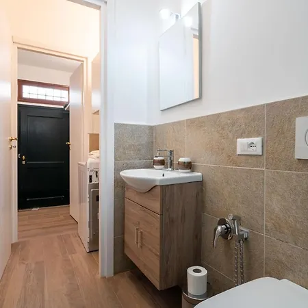 Rava - San Marco With Pool Apartment *