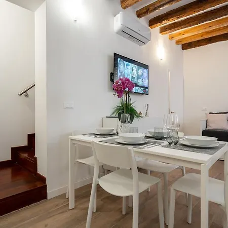 Rava - San Marco With Pool Apartment *