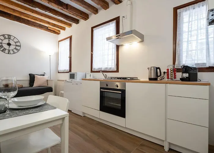 شقة Rava - San Marco With Pool