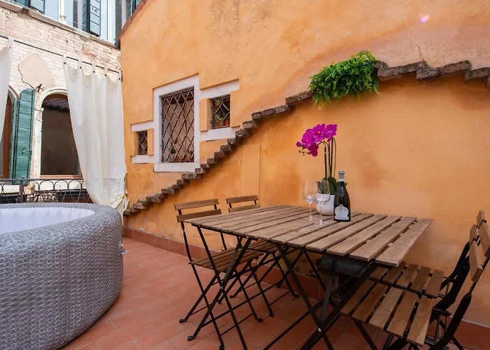 Rava - San Marco With Pool شقة *