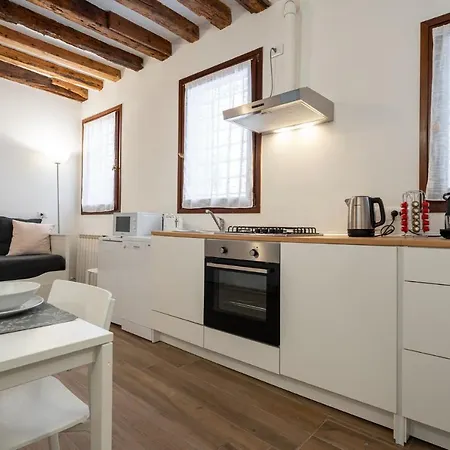 Appartement Rava - San Marco With Pool